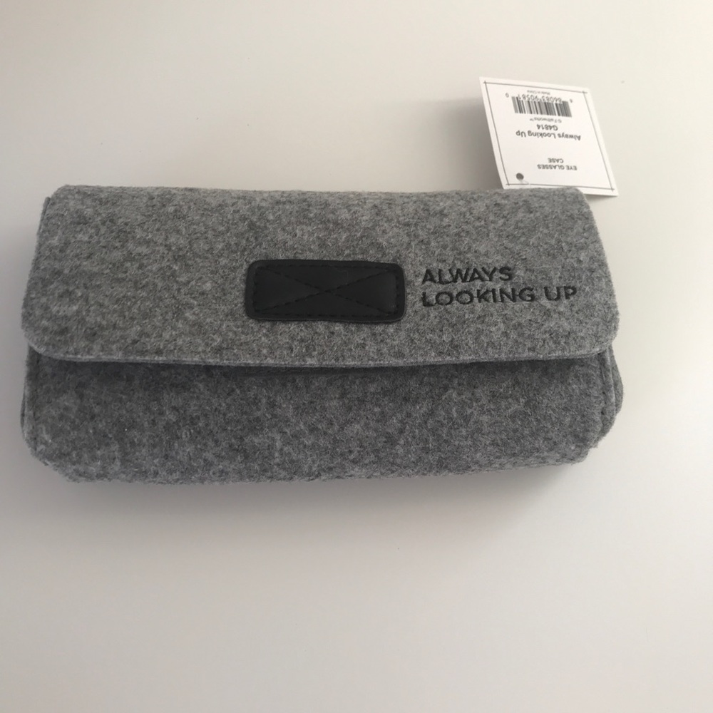 New Always Looking Up Sunglass Case Gray